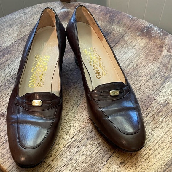 Brown Ferragamo Loafers with heel - Picture 1 of 6